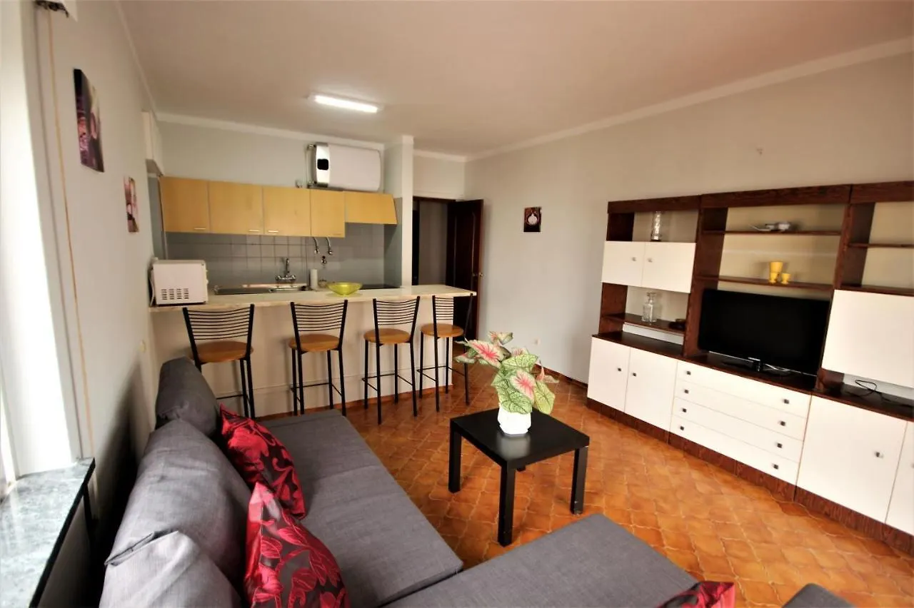 Apartamento Bras Quarteira 0*,